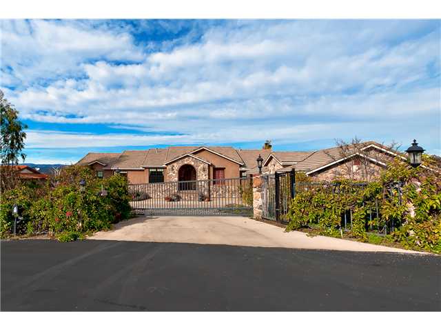 1559 Zutano Ln, Fallbrook, CA 92028 photo 1