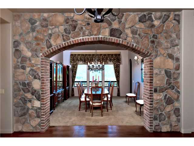 1559 Zutano Ln, Fallbrook, CA 92028 photo 5