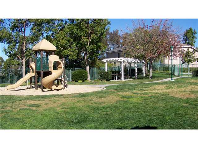 455 Venetia Way, Oceanside, CA 92057 photo 10