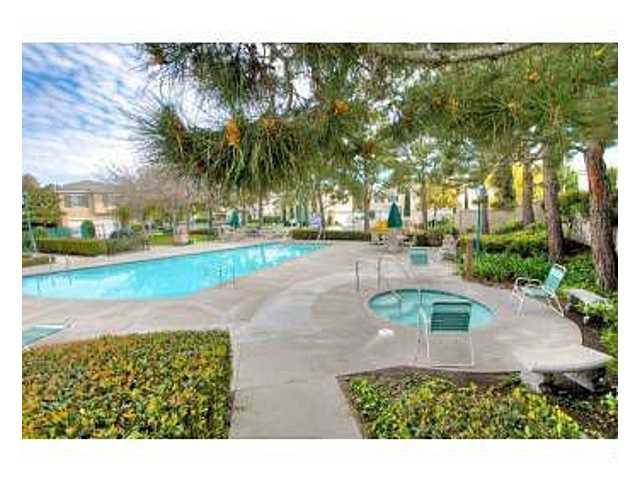 455 Venetia Way, Oceanside, CA 92057 photo 9