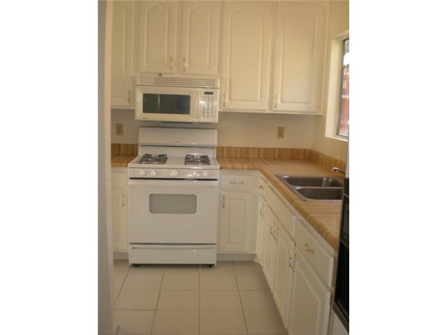 4560 Sunrise Rdg, Oceanside, CA 92056 photo 4