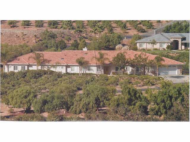 1274 Kendi Ln, Fallbrook, CA 92028 photo 1