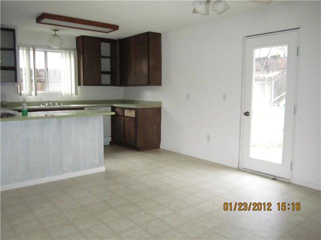 9452 Leticia Dr, Santee, CA 92071 photo 4