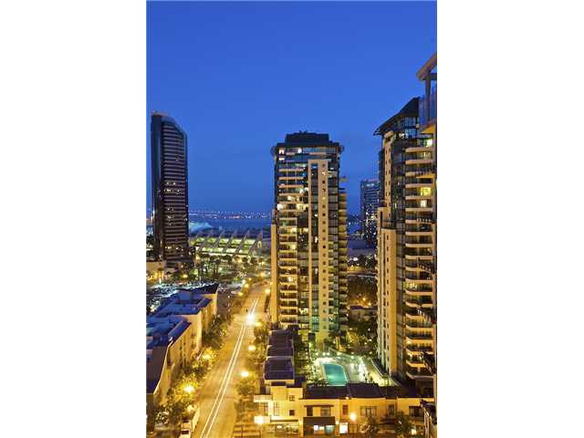 555 Front St #1403, San Diego, CA 92101 photo 20