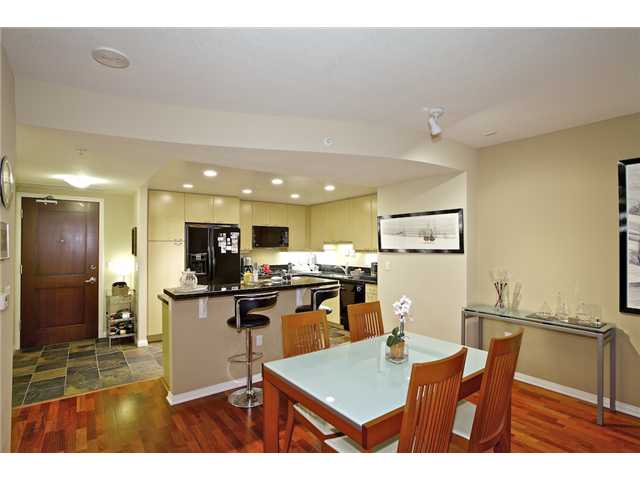 555 Front St #1403, San Diego, CA 92101 photo 11