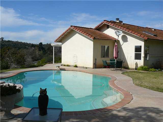 4345 Palomar Dr, Fallbrook, CA 92028 photo 1