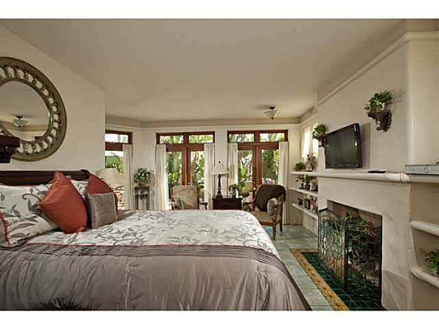 360 Glorietta Blvd, Coronado, CA 92118 photo 11