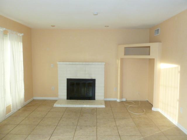 9925 Jeremy St, Santee, CA 92071 photo 3