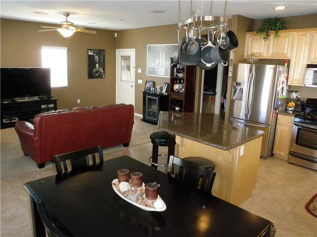 8737 Glen Oaks Way, Santee, CA 92071 photo 6