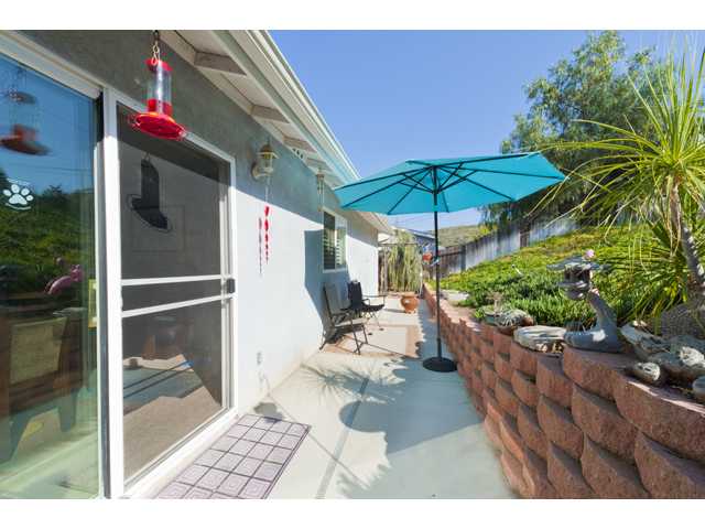 9588 Petite Ln, Lakeside, CA 92040 photo 12