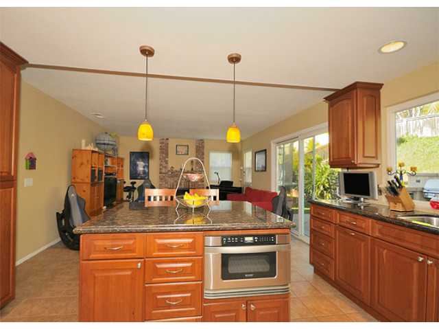 1740 Geranium St, Carlsbad, CA 92011 photo 1