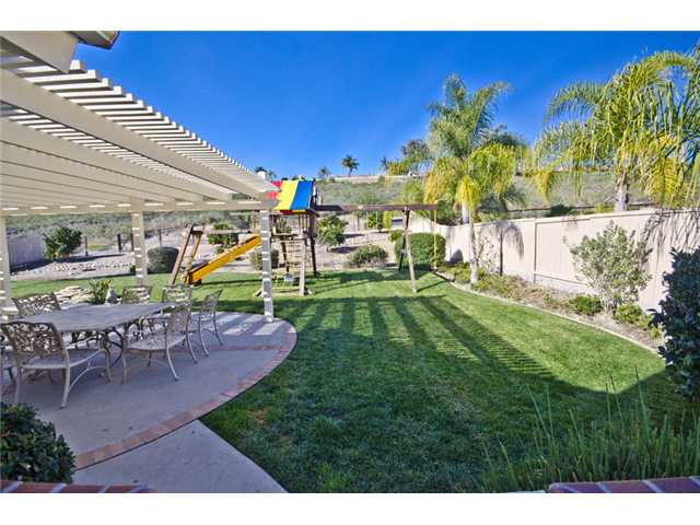 14060 Saddlewood Dr, Poway, CA 92064 photo 2