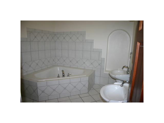 1665 Calmin Dr, Fallbrook, CA 92028 photo 12