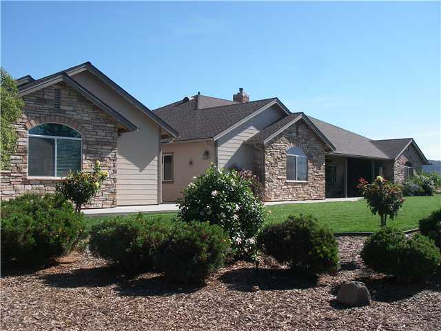 706 Steffy Rd, Ramona, CA 92065 photo 1