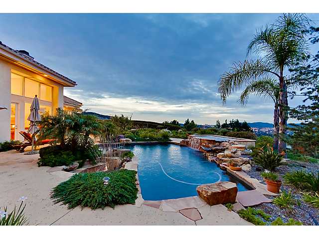 13668 Orchard Gate Rd, Poway, CA 92064 photo 3