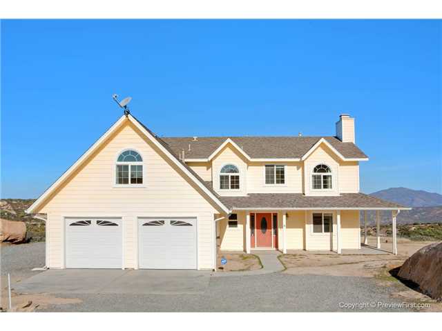 3922 Carveacre Rd, Alpine, CA 91901 photo 1
