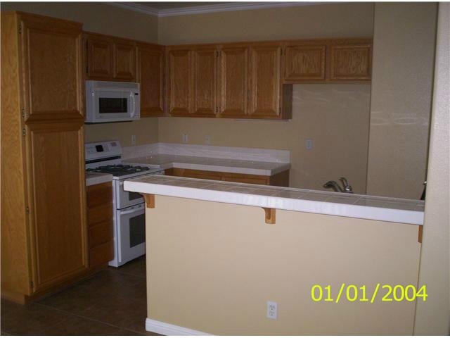 262 Basilica St, Oceanside, CA 92057 photo 4