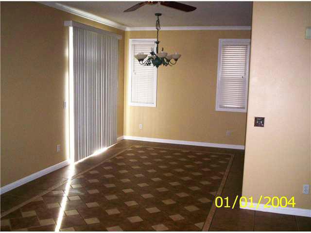 262 Basilica St, Oceanside, CA 92057 photo 2