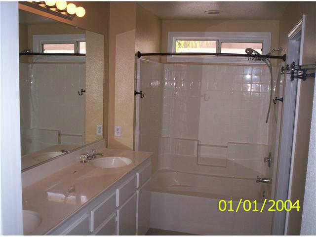 262 Basilica St, Oceanside, CA 92057 photo 8