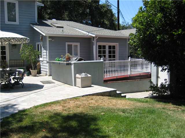 9761 Grosalia Ave, La Mesa, CA 91941 photo 4