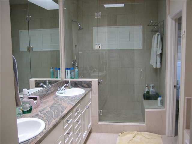9761 Grosalia Ave, La Mesa, CA 91941 photo 10