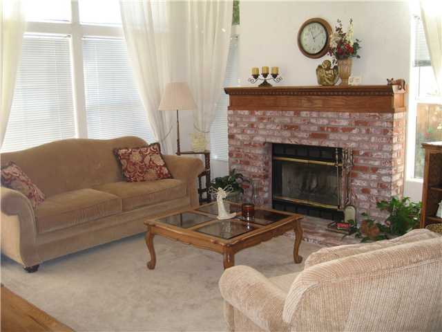 4820 Lake Shore Pl, Fallbrook, CA 92028 photo 2