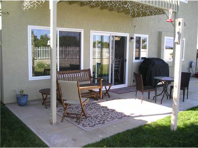 2076 Sequoia Crest St, Vista, CA 92081 photo 14