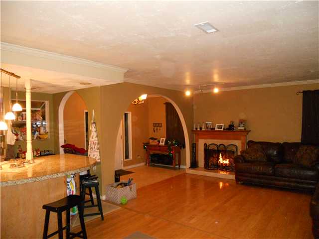 136 Bluebird Park Rd, Fallbrook, CA 92028 photo 2