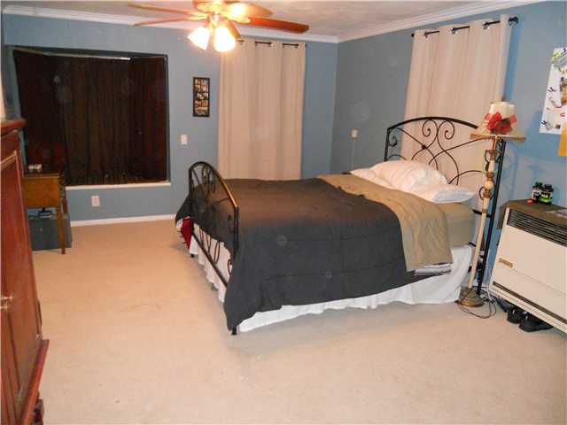 136 Bluebird Park Rd, Fallbrook, CA 92028 photo 9