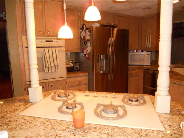 136 Bluebird Park Rd, Fallbrook, CA 92028 photo 3