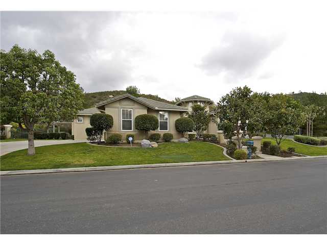 3346 Devon Ct, Jamul, CA 91935 photo 2