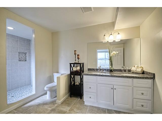 637 Brooks St, Oceanside, CA 92054 photo 18