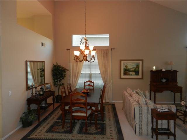 4885 Glenhollow Cir, Oceanside, CA 92057 photo 7