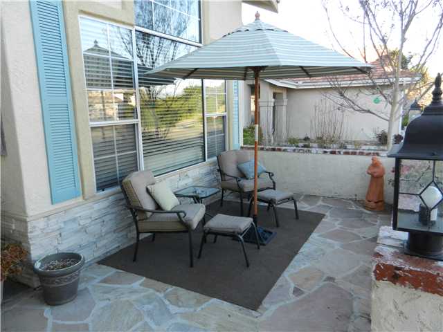 4885 Glenhollow Cir, Oceanside, CA 92057 photo 2