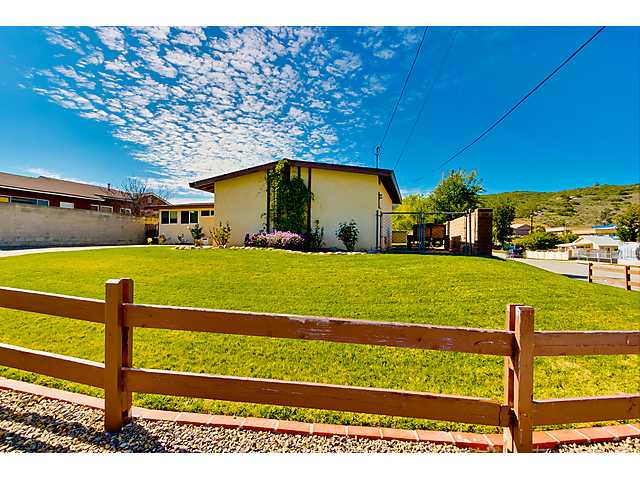 13438 Frame Rd, Poway, CA 92064 photo 5