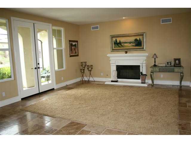 7595 Circulo Sequoia, Carlsbad, CA 92009 photo 5
