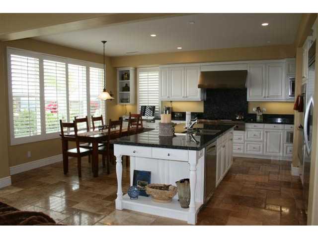 7595 Circulo Sequoia, Carlsbad, CA 92009 photo 10
