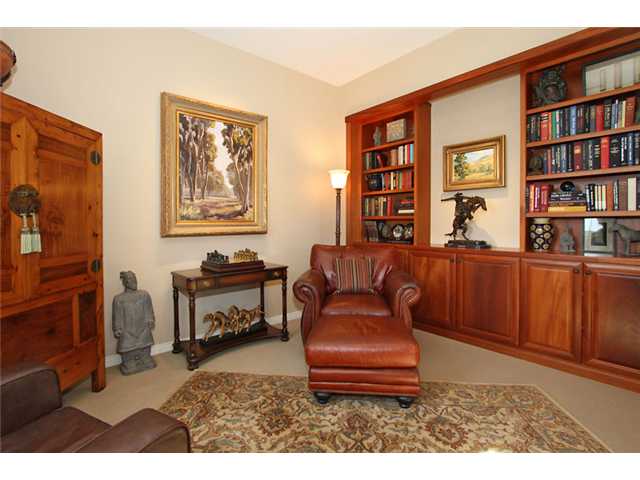 1097 Inverlochy Dr, Fallbrook, CA 92028 photo 4