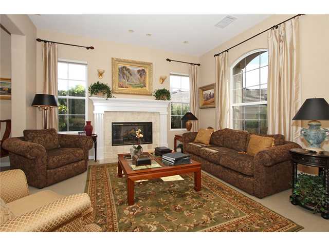 1097 Inverlochy Dr, Fallbrook, CA 92028 photo 5