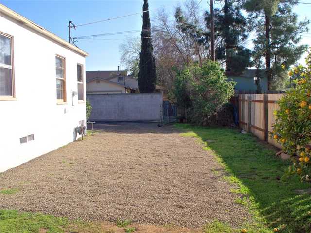 8733 Railroad Ave, Santee, CA 92071 photo 3