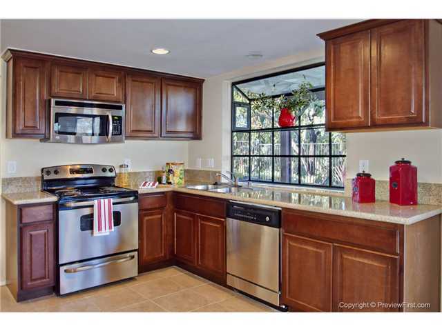 2841 Cottingham St, Oceanside, CA 92054 photo 1