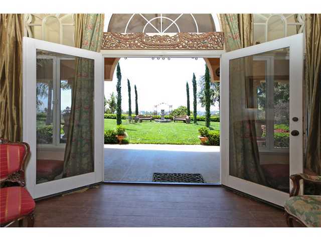1161 Camino Alisos, Fallbrook, CA 92028 photo 3