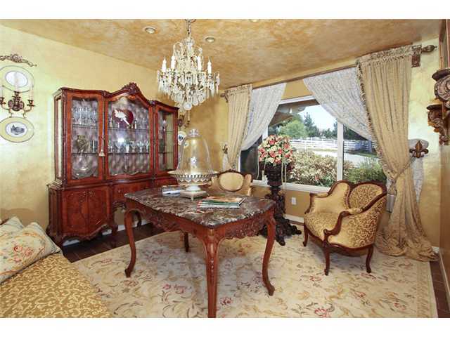 1161 Camino Alisos, Fallbrook, CA 92028 photo 4