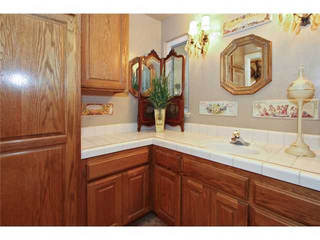 1161 Camino Alisos, Fallbrook, CA 92028 photo 11