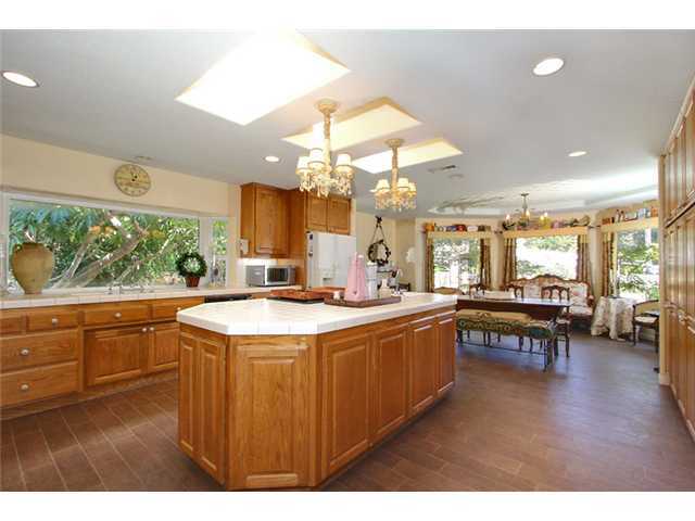 1161 Camino Alisos, Fallbrook, CA 92028 photo 8