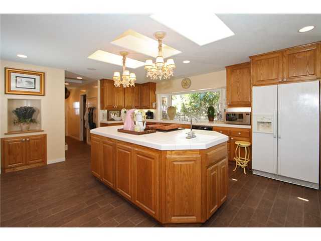 1161 Camino Alisos, Fallbrook, CA 92028 photo 7