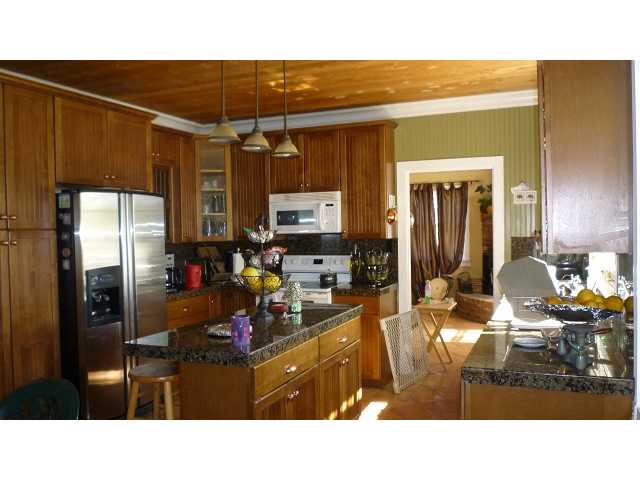244 N Stage Coach Ln, Fallbrook, CA 92028 photo 3