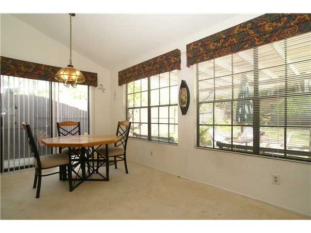 1803 Woodbrook Ln, Fallbrook, CA 92028 photo 3