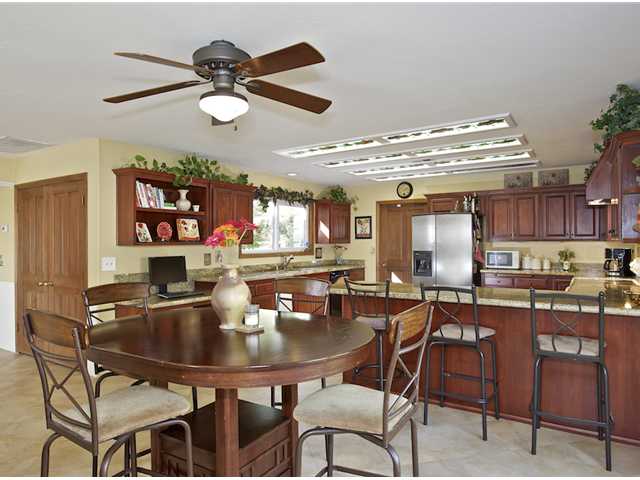 4577 Glen St, La Mesa, CA 91941 photo 6