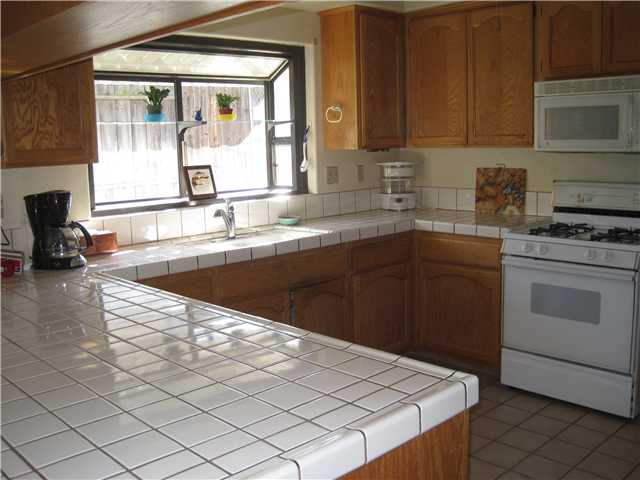 8937 Lakeview Rd, Lakeside, CA 92040 photo 6